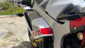 Honda VTR 1000 SP-2 (2002 - 06)  (4)
