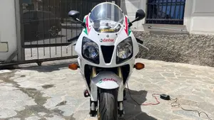 Honda VTR 1000 SP-2 (2002 - 06)  (13)