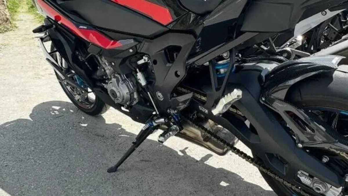 Bmw M 1000 XR (2024 - 27)  (4)