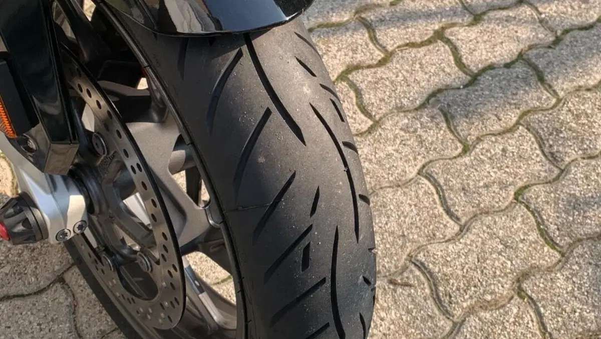 Bmw R 1250 RS (2019 - 20)  (4)