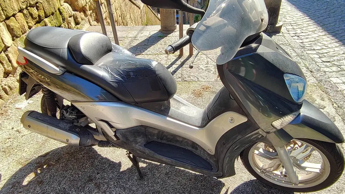Yamaha X-City 250 (2006 - 16)  (4)