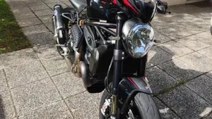 Ducati Monster 1200 R (2016 - 19)  (3)