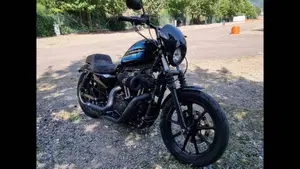 Harley-Davidson 1200 Iron (2018 - 20) - XL1200N  (2)