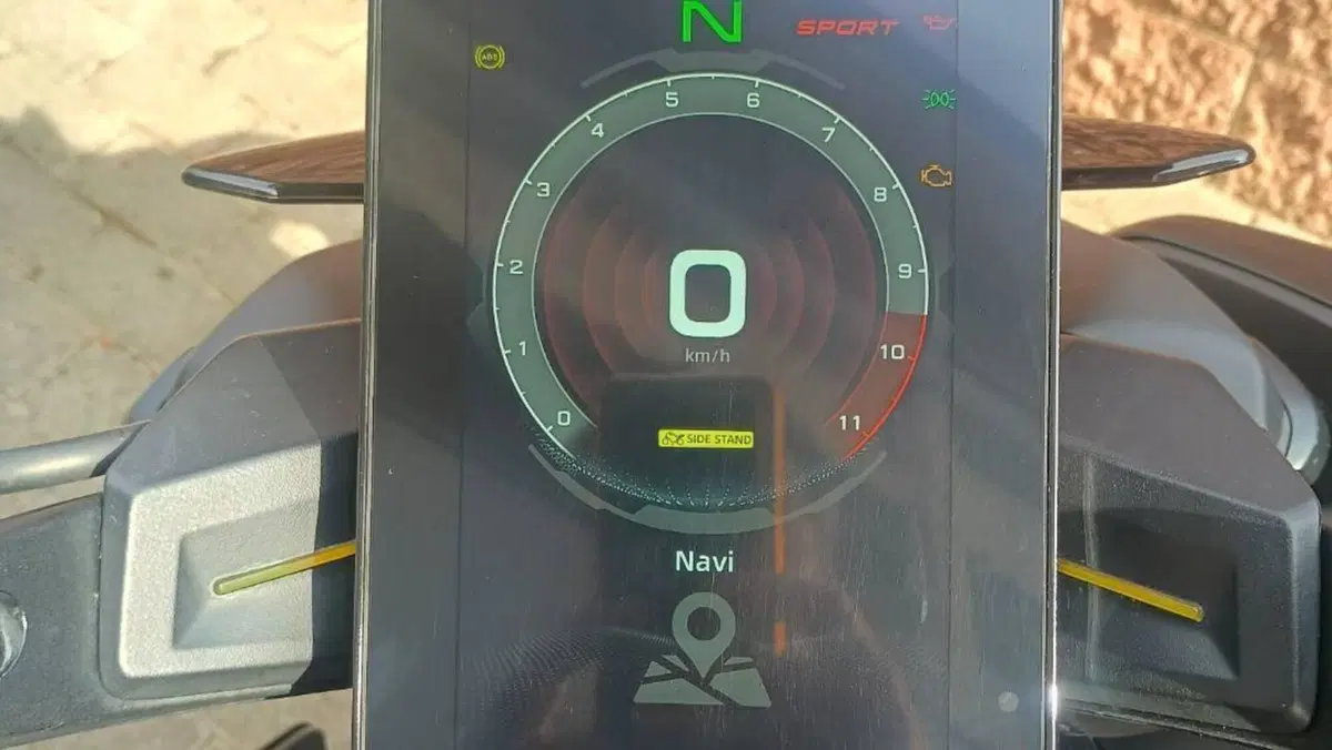 CFMOTO 800NK Advanced (2023 - 26)  (4)