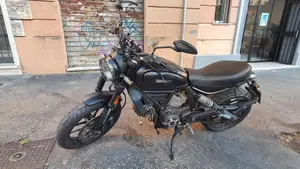 Ducati Scrambler 800 Icon (2015 - 16)  (2)