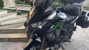 Kawasaki Versys 1000 SE Tourer Plus (2022 - 24)  (2)