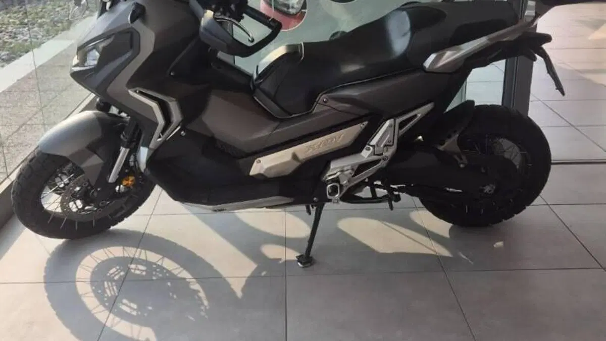 Honda X-ADV 750 (2018 - 20)  (2)