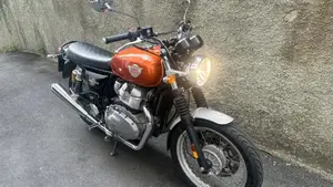 Royal Enfield Interceptor 650 (2021 - 26)  (3)
