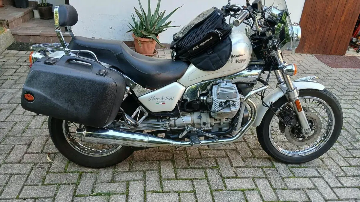 Moto Guzzi Nevada 750 (2002 - 06)  (2)