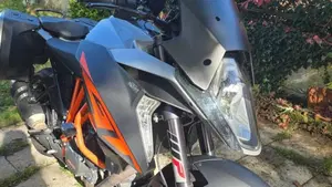 KTM 1290 Super Duke GT ABS (2016 - 18)  (3)
