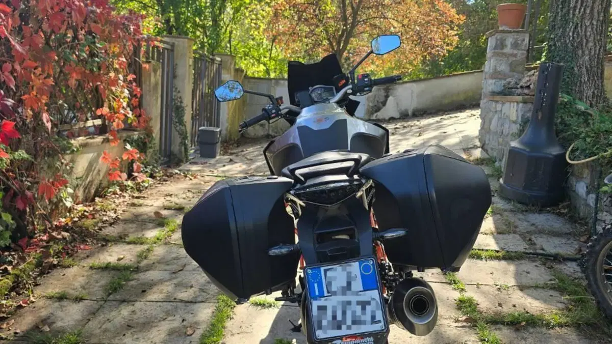 KTM 1290 Super Duke GT ABS (2016 - 18)  (5)