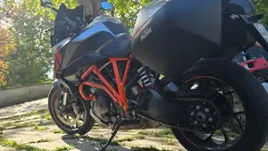 KTM 1290 Super Duke GT ABS (2016 - 18)  (6)