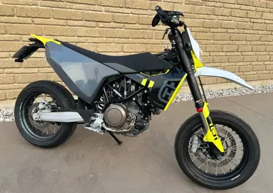 Husqvarna 701 Supermoto (2023 - 25) - Annuncio 10137643