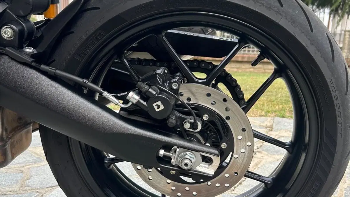 Triumph Speed 400 (2024 - 26)  (5)