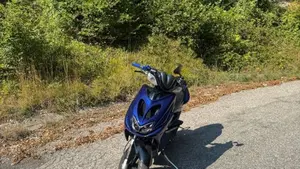 Yamaha Aerox 50 (1999 - 07)  (5)