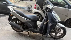 Kymco Agility 125 R16 (2008 - 17) 