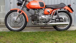 Aermacchi Harley-Davidson   (2)