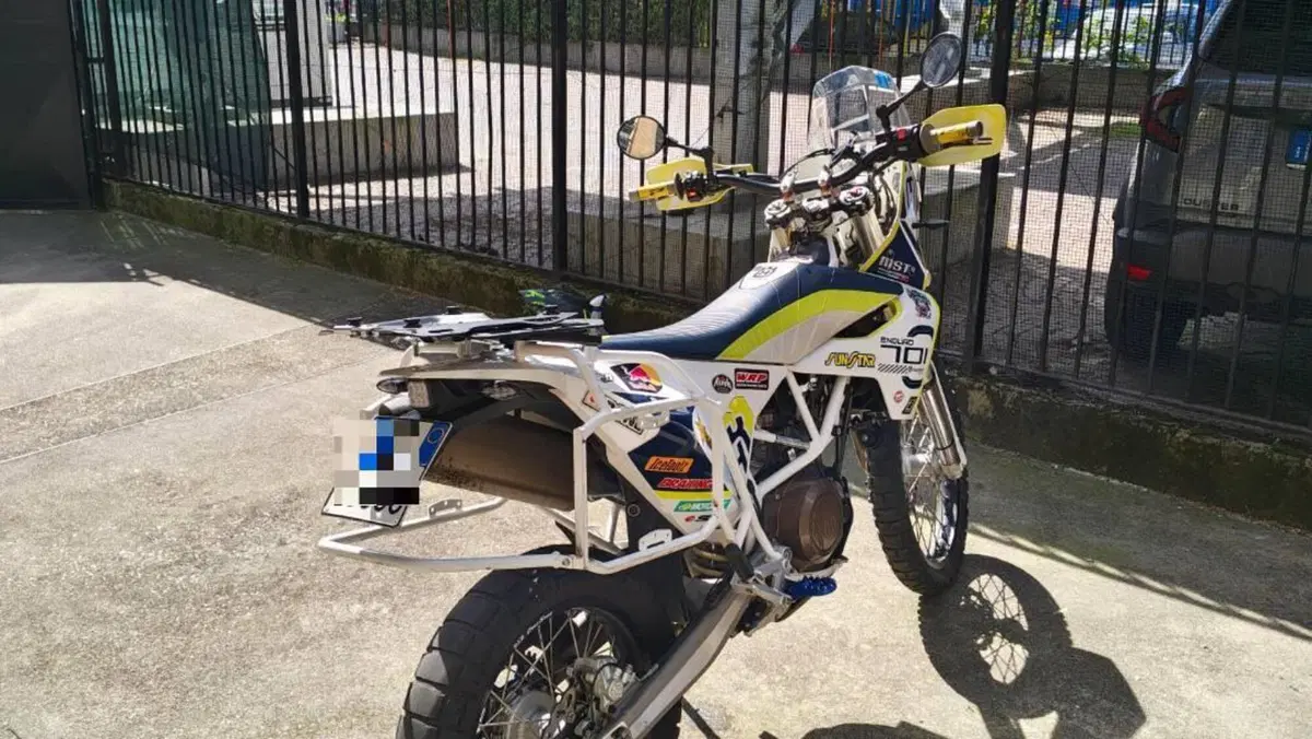 Husqvarna 701 Enduro (2017 - 19)  (3)