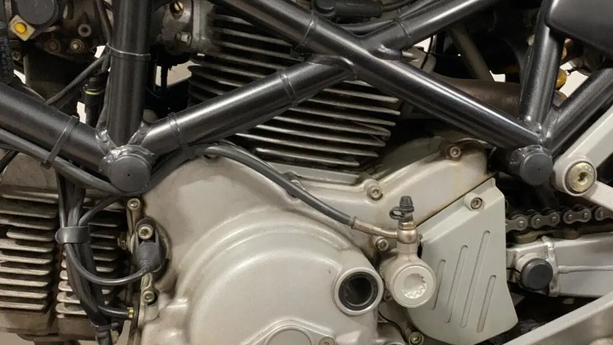 Ducati Monster 620 Dark (2003 - 06)  (7)