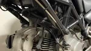 Ducati Monster 620 Dark (2003 - 06)  (8)