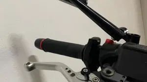 Ducati Monster 620 Dark (2003 - 06)  (10)