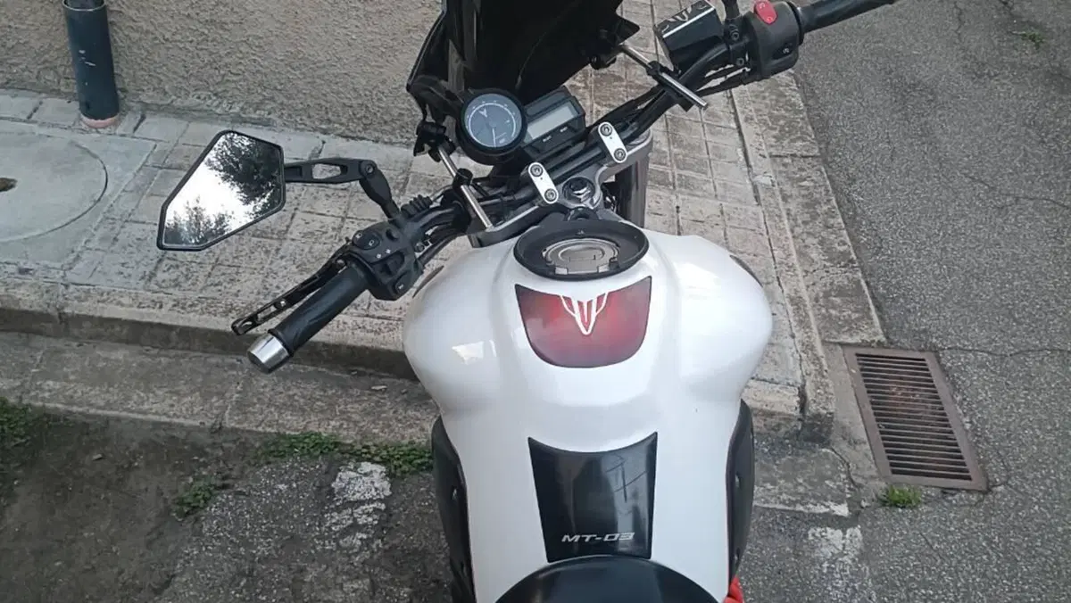 Yamaha MT-03 (2006 - 14)  (2)