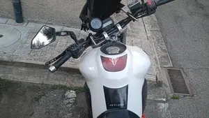 Yamaha MT-03 (2006 - 14)  (2)