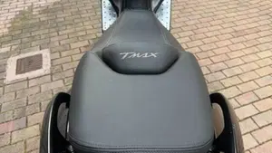 Yamaha T-Max 500 (2004 - 07)  (4)
