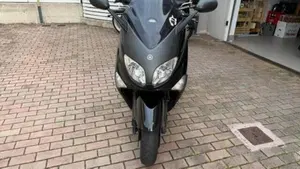 Yamaha T-Max 500 (2004 - 07)  (3)