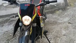 Aprilia SX 125 (2021 - 24)  (2)