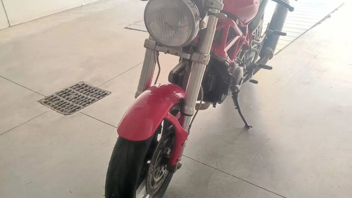 Ducati Monster 620 (2003 - 06)  (2)