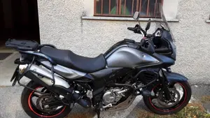 Suzuki V-Strom 650 ABS (2011 - 17)  (2)
