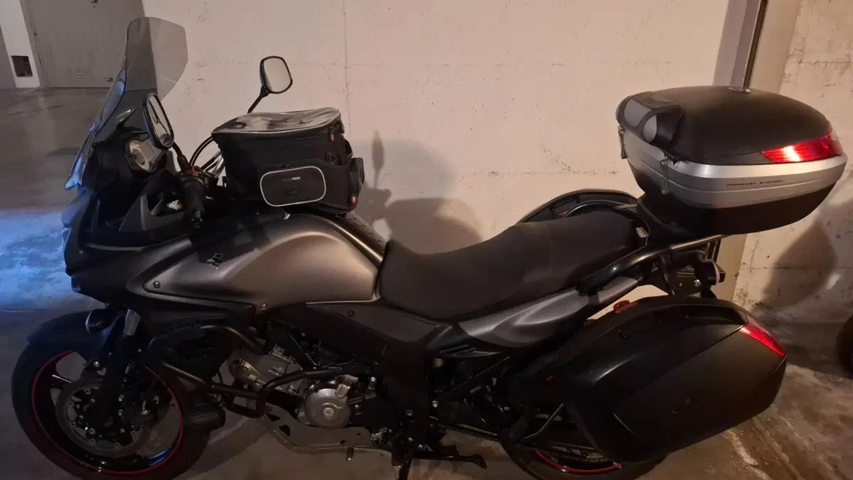 Suzuki V-Strom 650 ABS (2011 - 17)  (6)