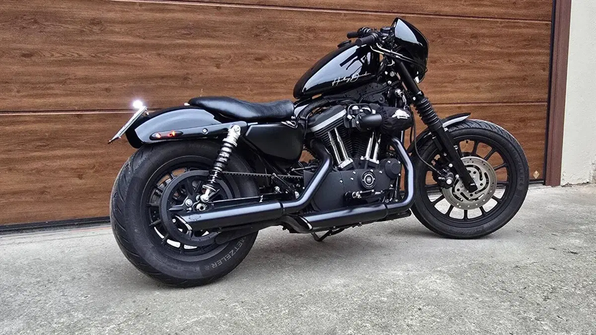 Harley-Davidson 883 R (2008 - 16) - XL 883R  (4)