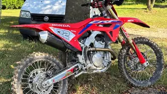 Honda CRF 250R (2022)