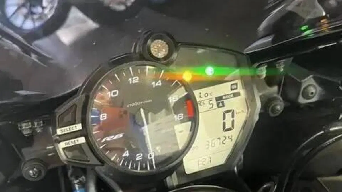 Yamaha YZF R6 (2017 - 20)  (6)