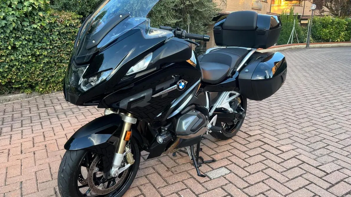 Bmw R 1250 RT (2021 - 25)  (2)