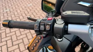 Bmw R 1250 RT (2021 - 25)  (10)