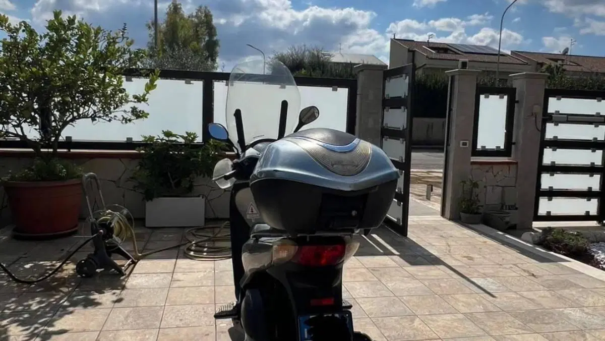Honda SH 125 i (2009 - 12)  (3)