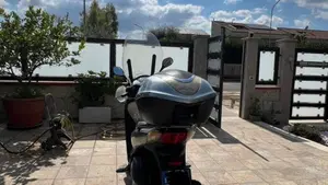 Honda SH 125 i (2009 - 12)  (3)