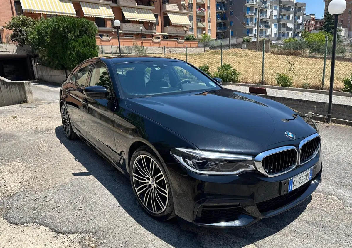 BMW Serie 5 520d 48V Msport