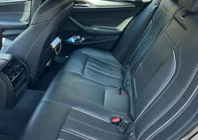 BMW Serie 5 520d 48V Msport (13)