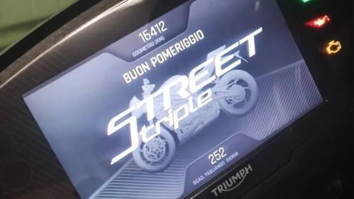 Triumph Street Triple 765 RS (2023 - 26)  (4)