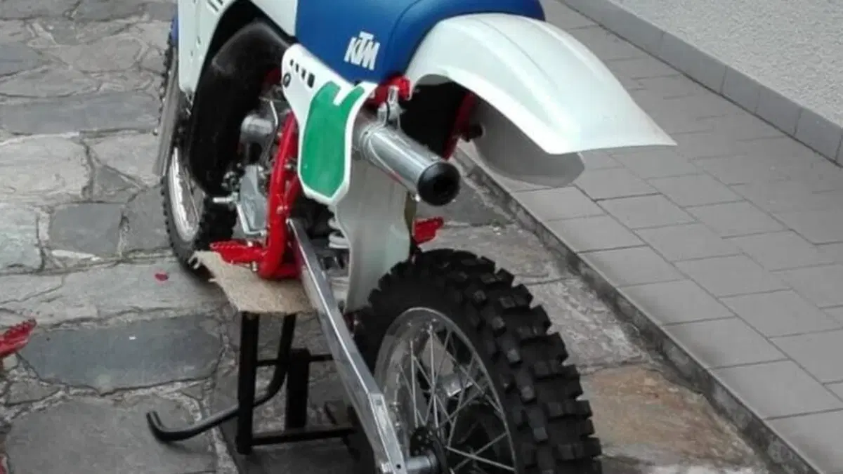 KTM   (3)