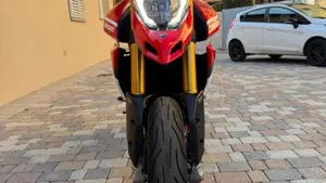 Ducati Hypermotard 950 SP (2022 - 25)  (8)