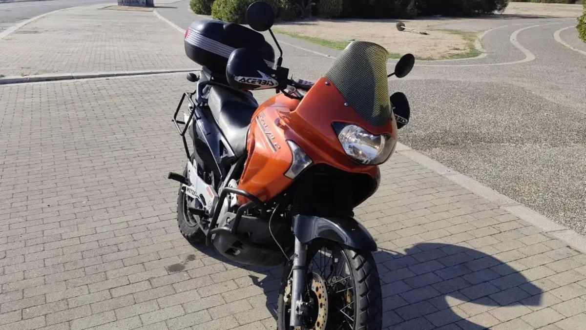 Honda Transalp XL 650V (2005 - 06)  (3)