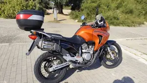 Honda Transalp XL 650V (2005 - 06)  (4)
