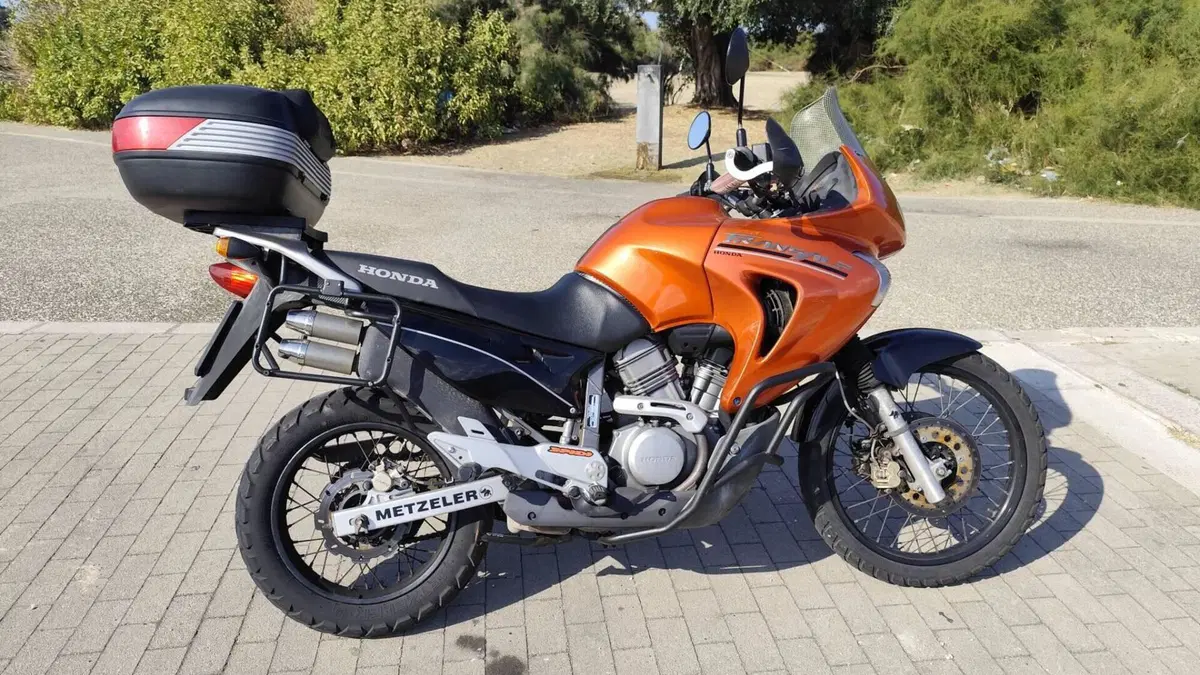 Honda Transalp XL 650V (2005 - 06)  (6)