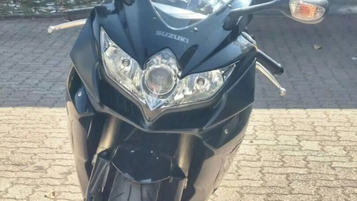 Suzuki GSX R 600 (2008 - 10)  (3)
