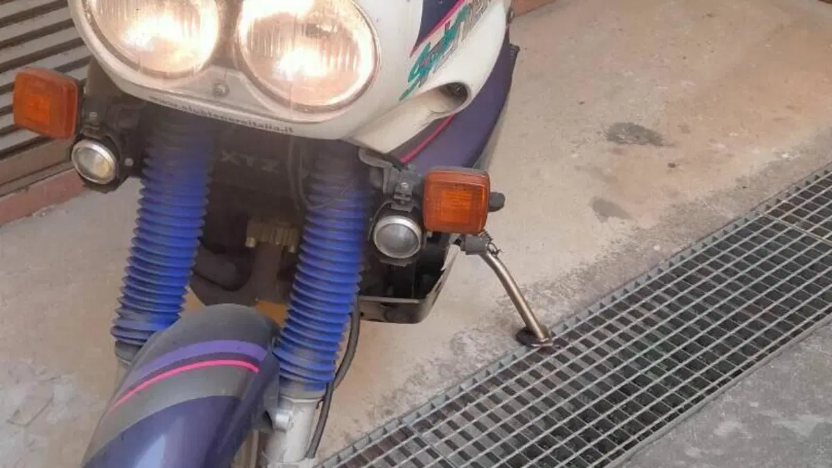 Yamaha   (6)